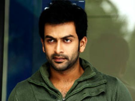 Prithviraj yet to work out dates for Shahrukh Khan's HNY