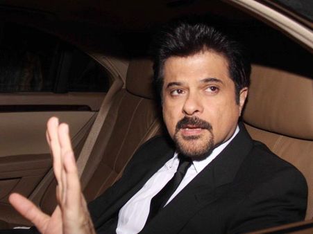 Anil Kapoor on the seventh heaven, after Raanjhanaa's grand opening