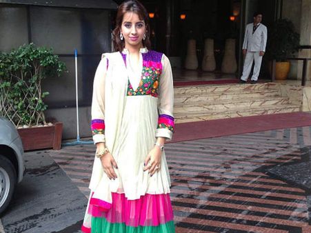 Sanjjanna excited to perform at Bigg Boss finale