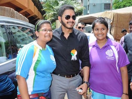 Shreyas Talpade lends his support to Indian archers