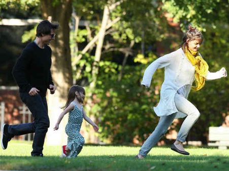 Tom Cruise rekindling friendship with Katie for Suri?