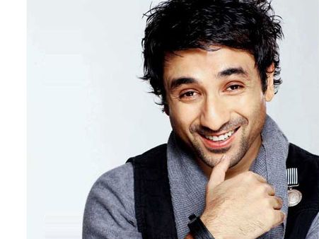 Vir Das to brighten up the IIFA this year!
