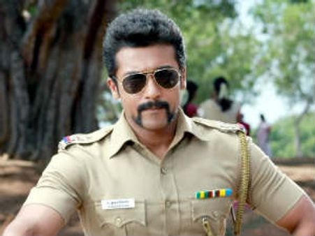 Surya putting Dhruva Natchathiram on hold for Linguswamy?