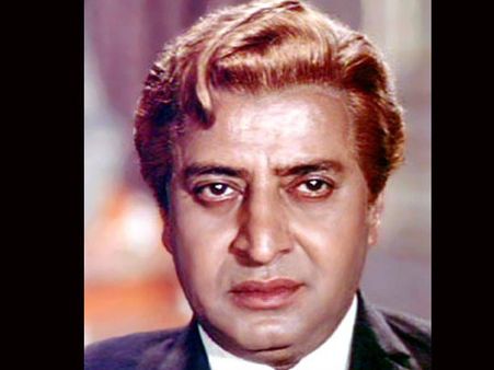 Amitabh Bachchan expresses grief over Pran's death