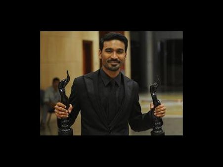 60th Idea South Filmfare Awards: Dhanush, The Showman