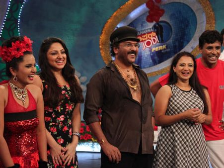 Ravichandran-Priyanka Upendra Shake Legs Again