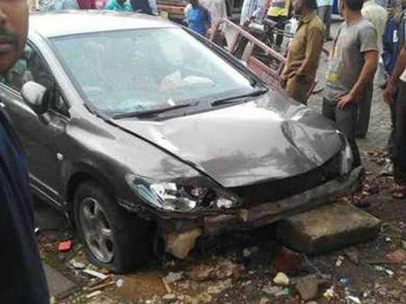 TV Actress Sakshi Parikh Runs SUV Over People