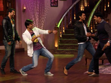 Photos: 'Grand Masti' Boys Vivek, Riteish, Aftab On Comedy Nights With Kapil