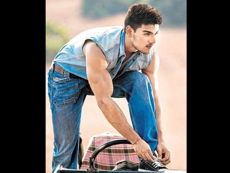 Guess, Who Will Act With Suraj Pancholi in Hero Remake