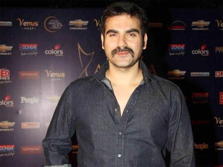 Arbaaz Khan Proved His Loyalty To Big Bro Salman?