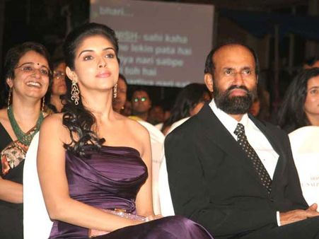 Did Asin Get Ousted From Welcome 2 Due To Her Dad?