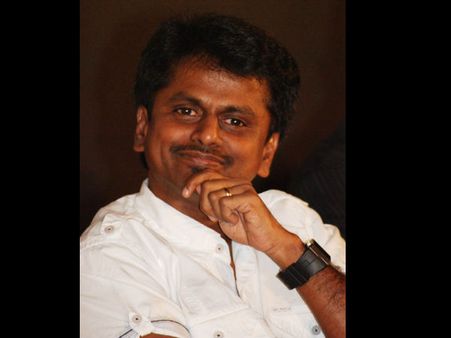 Murugadoss Wishes To Promote Young Talent