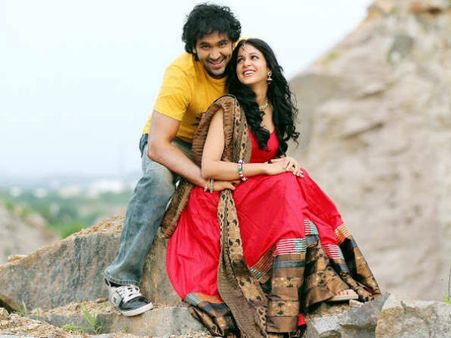 Veeru Potla Shooting Vishnu's Doosukeltha In Valley Of Kings