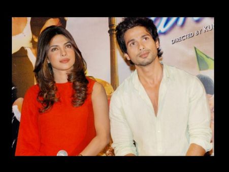 Did Ex-Lovers Priyanka Chopra-Shahid Kapoor Have A Big Fight?
