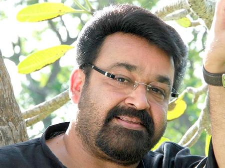 Mohanlal Gets 10 Lakh Likes On Facebook!