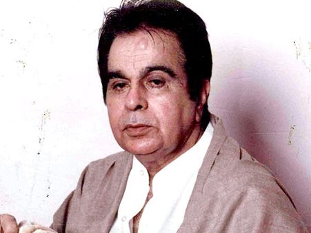 Dilip Kumar's Condition Stable Post Heart Attack
