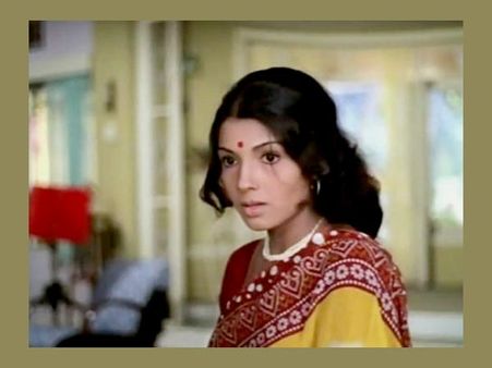 Yesteryear Actress Aarathi's House Sold!