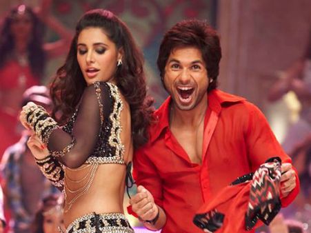 Phata Poster Nikla Hero 4 Days Collection At Overseas Box Office