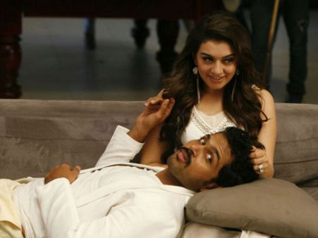 Karthi Records His First Telugu Number