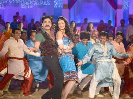 Interview: Hamsa Nandini Blessed To Work With Pawan Kalyan, Nagarjuna