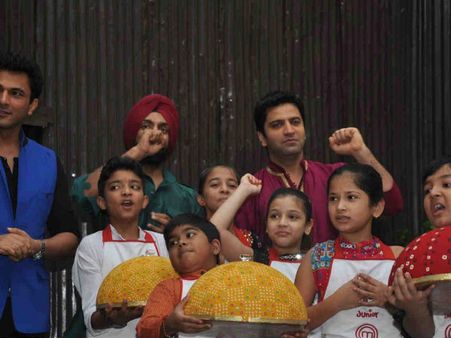 Junior MasterChefs Kids Out Of Kitchen On Outdoor Trip