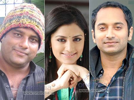 Mamta Mohandas And Murali Gopy Croon For Fahad Fazil