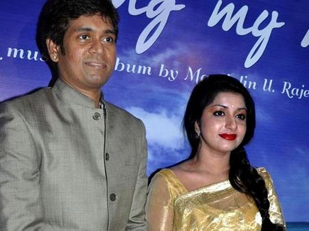 All Is Well Between Meera Jasmine And Rajesh?
