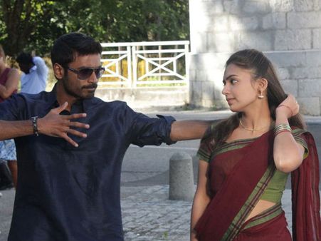 Win-Win Situation For Nazriya Nazim-Naiyaandi Team?