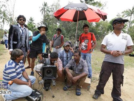 Movie Makers Talk About Chopping Run Time