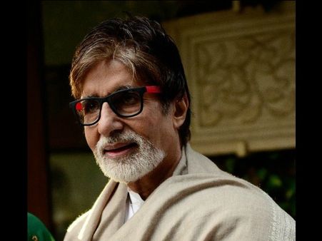 Amitabh Bachchan Active On Social Media Even In Sickness