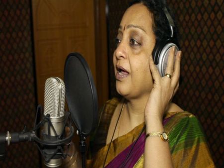 Manjula Gururaj Croons For Shravani Subramanya