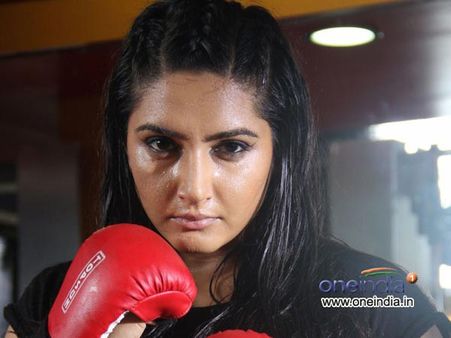 Ragini Dwivedi Reveals Her Crush