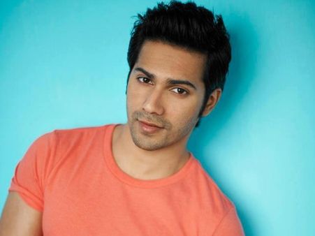 Varun Dhawan Talks About His Ex-Girlfriend!