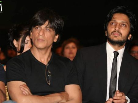 Riteish Deshmukh Designs Shahrukh Khan's Red Chillies Office