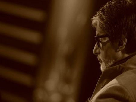 Amitabh Bachchan Gets 7 Million+ Followers On Twitter