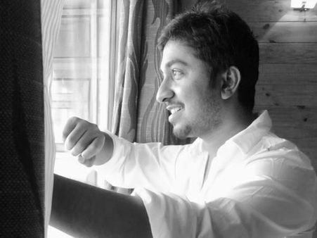 Vineeth Sreenivasan Finally Confesses - Thira Is Inspired!
