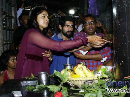 Gunasekhar Considering Foreign Girl For Rudramadevi?