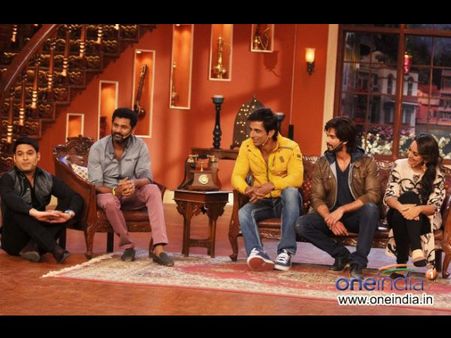 Photos: R... Rajkumar's Shahid And Sonakshi On Comedy Nights With Kapil!