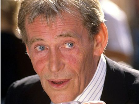 Bollywood Mourns Peter O'Toole's Death