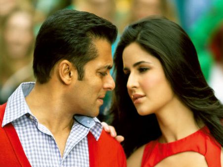 Katrina Kaif Wants To Maintain Relationship With Salman Khan!