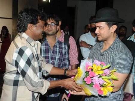 Photos: Sai Korrapati Meets Aamir Khan, Dhoom 3 Team