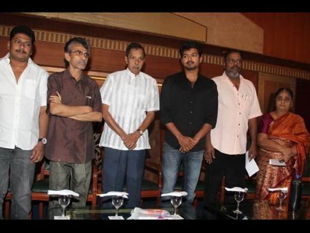 Vijay's Unique Way Of Thanking His Producers