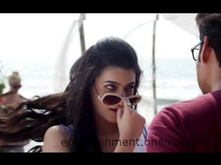 1: Nenokkadine Song 'Aww Tuzo Mogh Kortha' Teaser: Viewers Love Kriti Sanon