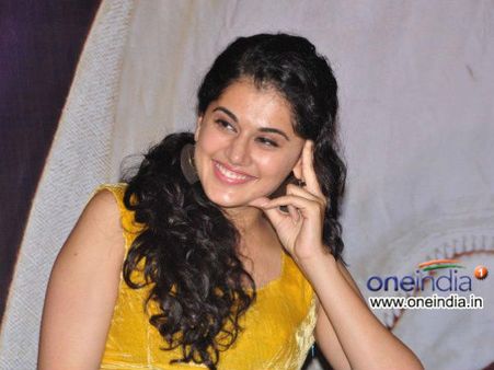 Taapsee Roped In For Vai Raja Vai