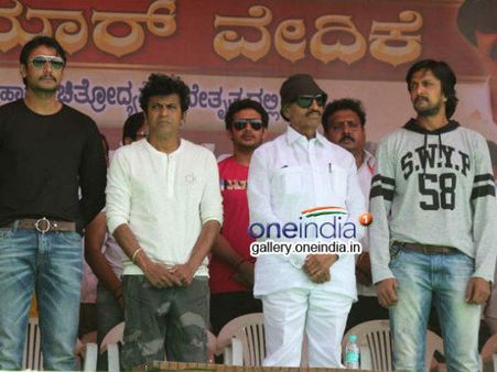 Photos: Shivaraj Kumar, Puneet Rajkumar, Sudeep, Darshan In Protest Against Dubbing