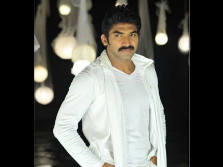 TV Actor Sagar Set To Debut in Films With Siddharth