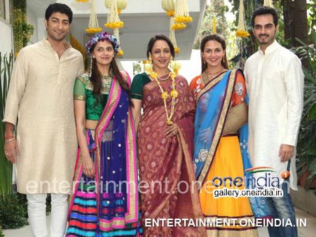 Hema Malini, Dharmendra's Daughter Ahana Deol's Mehendi Ceremony: Pictures