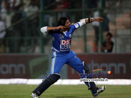 CCL 4: Will Injured Sudeep Play Opposite Veer Marathis?