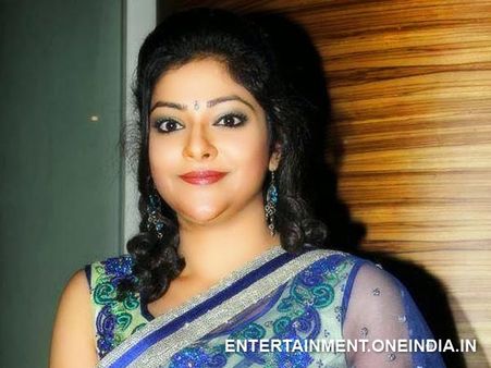 Actress Abhirami Returns Back To Mollywood!