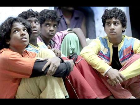 Now, AR Murugadoss Heaps Praises On Goli Soda